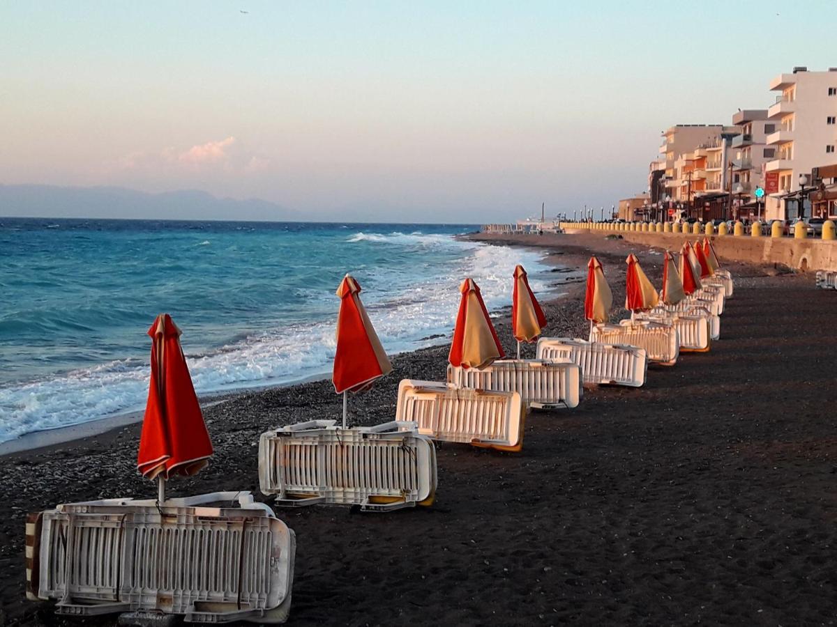 Lilian'S Seaview-Party Street-Youth Studios Rhodes City ภายนอก รูปภาพ