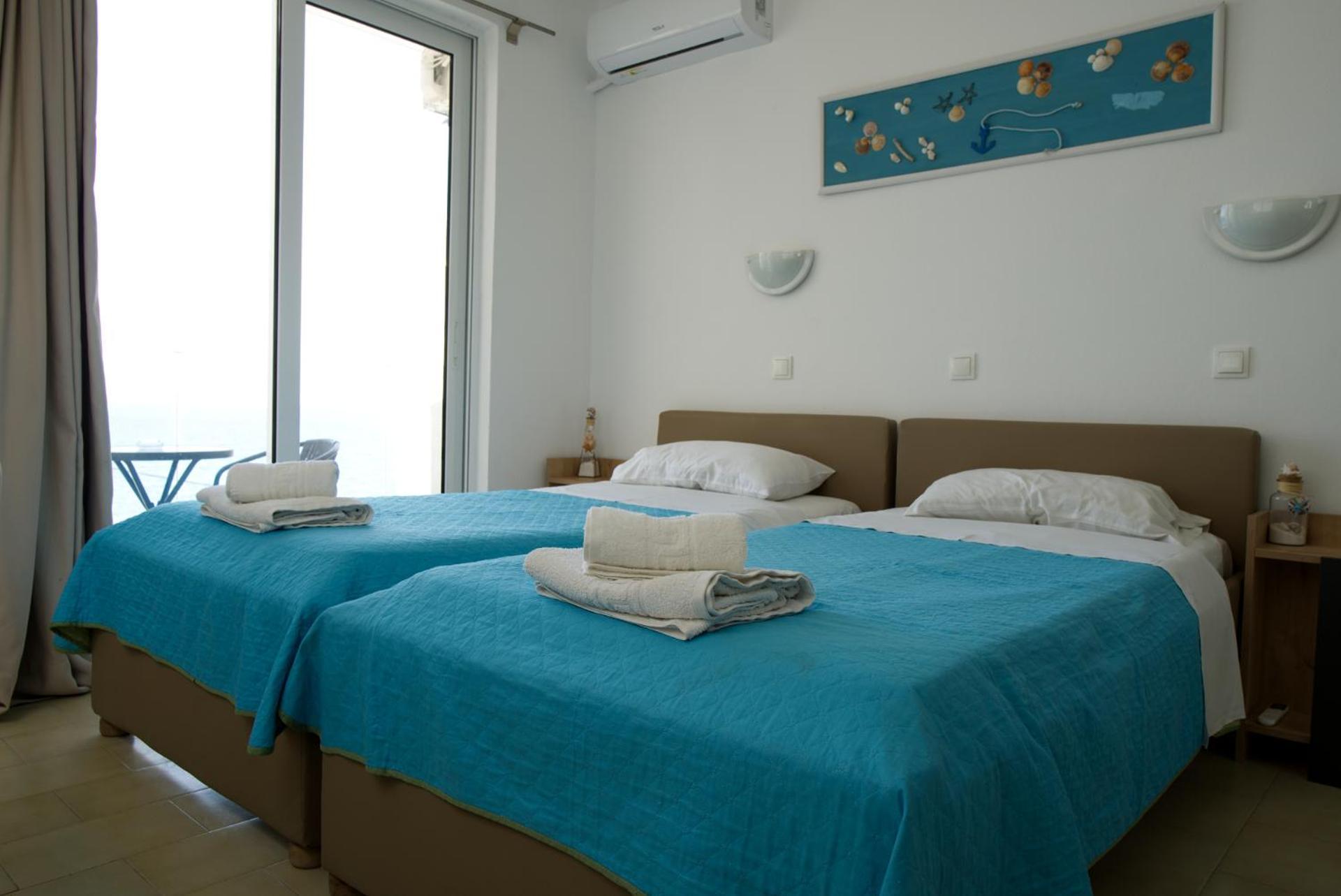 Lilian'S Seaview-Party Street-Youth Studios Rhodes City ภายนอก รูปภาพ